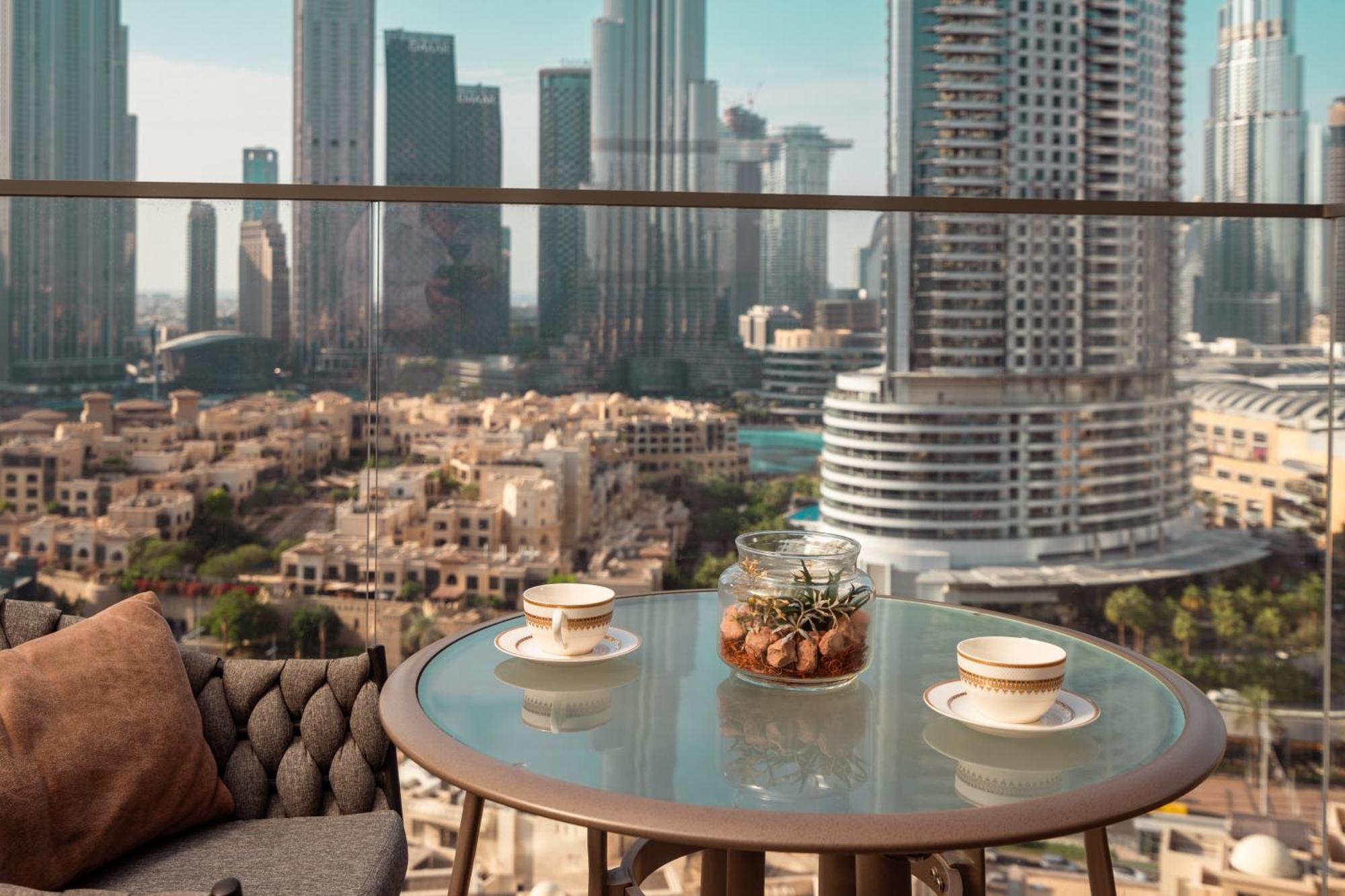 Apartamento Prime Retreats @ Burj Royale By Emaar Dubái Exterior foto