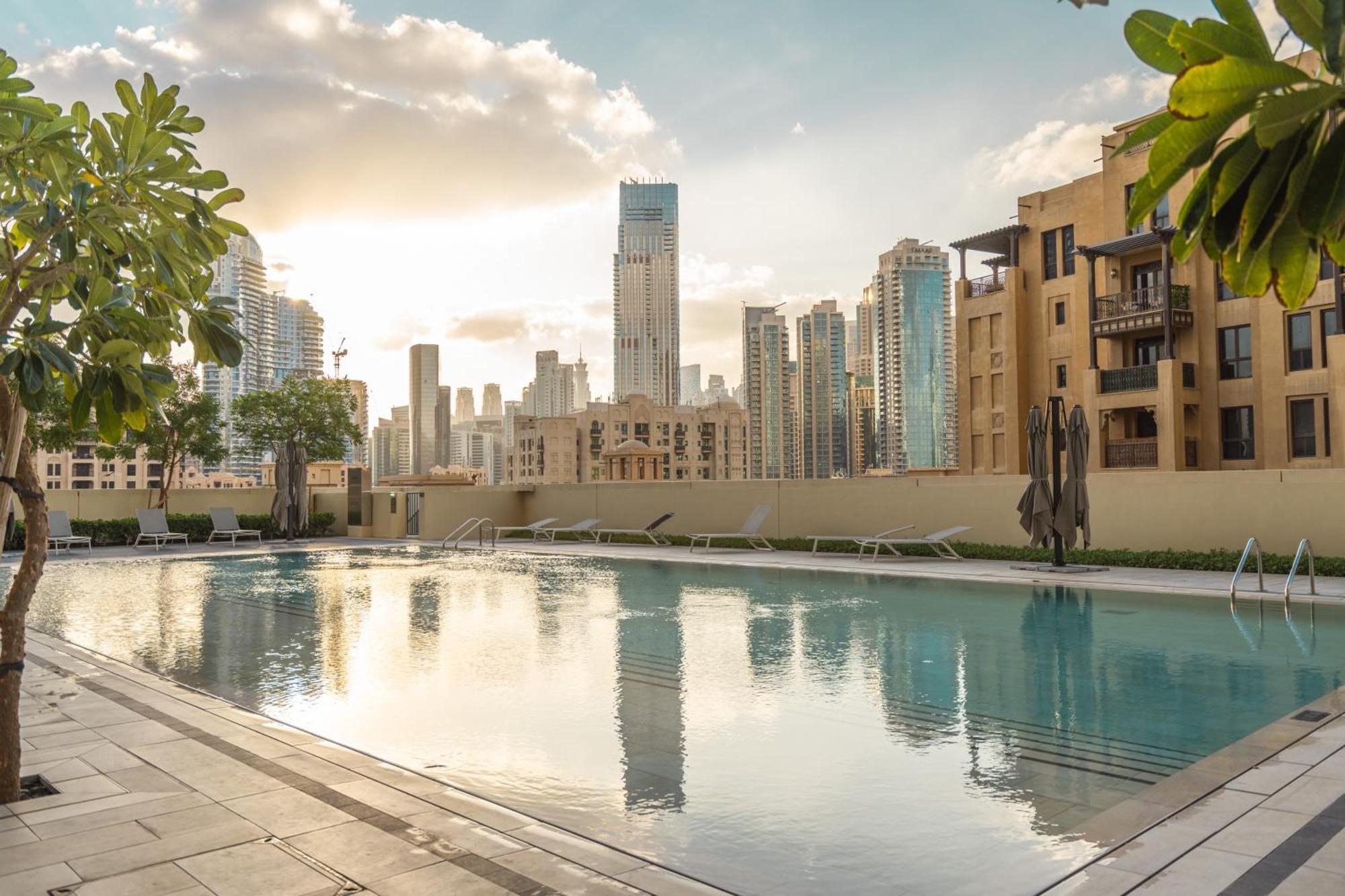 Apartamento Prime Retreats @ Burj Royale By Emaar Dubái Exterior foto